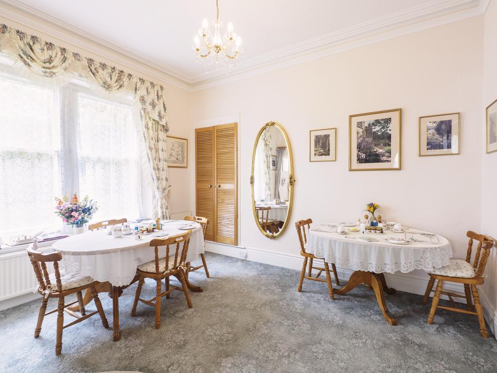 Braemar Guest House Buxton  Bagian luar foto
